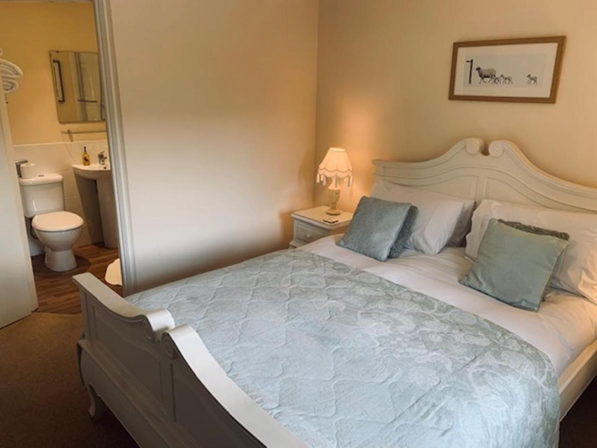 ברייסון סיטי Cocketts Hotel מראה חיצוני תמונה